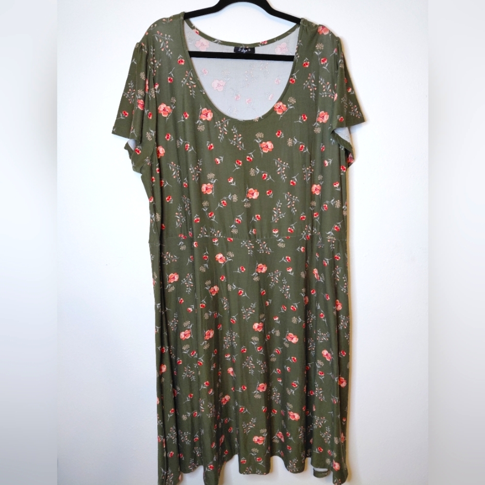Buttery Soft Stretchy Olive Green Floral Skater Dress NWOT 3X